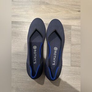 Rothy's The Flat in Maritime Navy Ballet Flats V Vamp (Condition 9/10)
